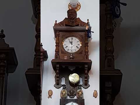 ساعه الماني قديم