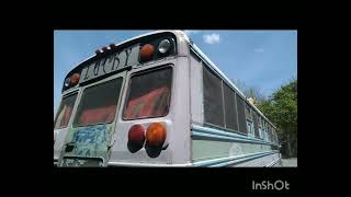 Groovy School Bus Home: LUCKY  LOVE This!