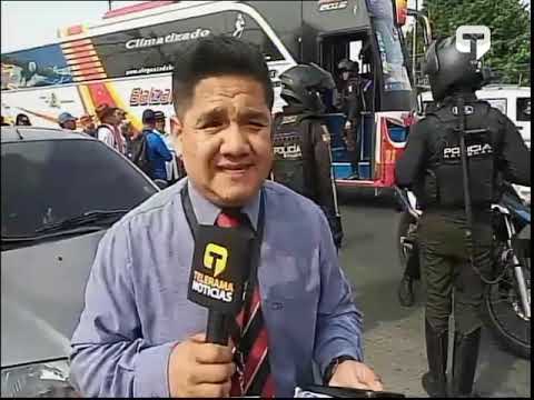 Un herido en incidentes en exteriores de la penitenciaría del Litoral   Guayaquil