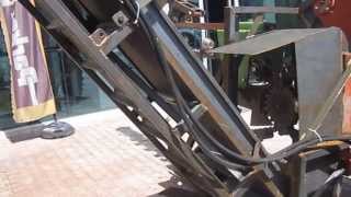 Egetar Kanal Açma Makinası Konveyorlü