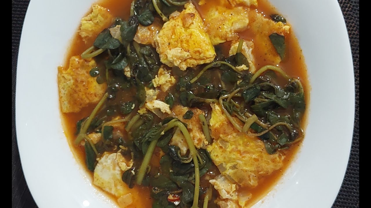 Cómo cocinar VERDOLAGAS con HUEVO en salsa roja receta FÁCIL y económica 😋