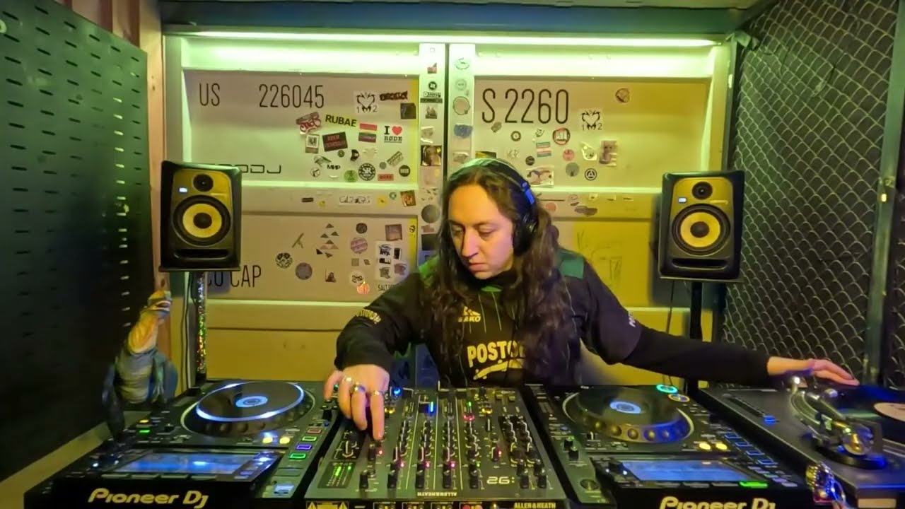 Polyphony of Resistance: Rhythms of Latin America for Ukraine w/ Simón JaVa @ 20ft Radio - 15/1/2026