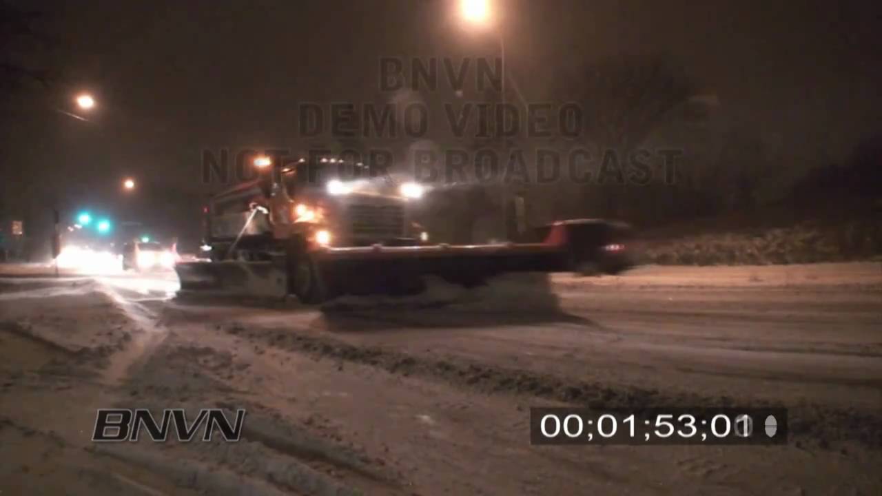 12/8/2009 Minnesota Winter Storm Driving Hazards.