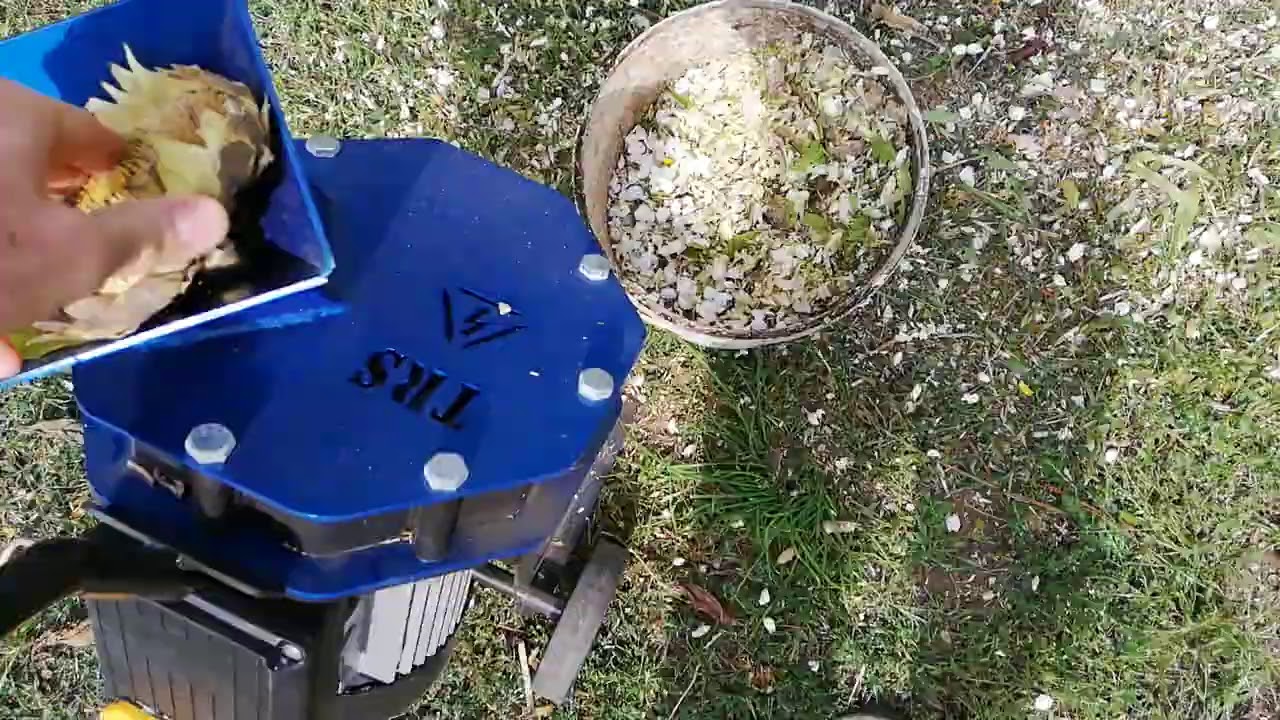 Измельчитель веток и травы ТRS 2.2 кВт - YouTube