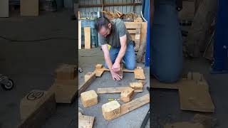 why doesnt anyone build a workbench like this in United States  #workbench #palletfurniture #diycarp