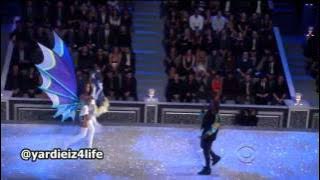 Kanye West- STRONGER *Live Performance (HQ)