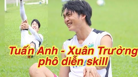 Toàn cảnh phần khởi động trước khi HAGL đấu Quảng Nam: XUÂN TRƯỜNG, TUẤN ANH đùa với bóng