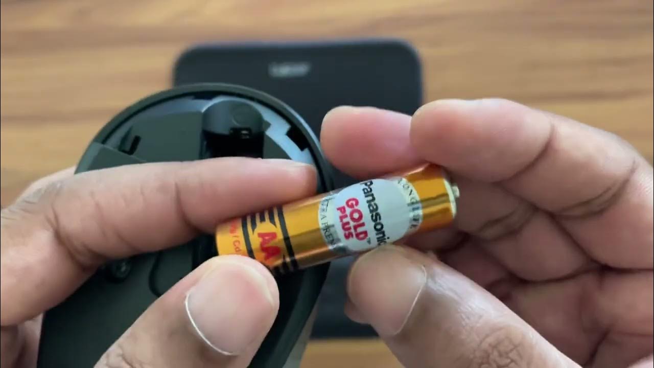 How to change Battery in Logitech wireless mouse M330(Replacing battery