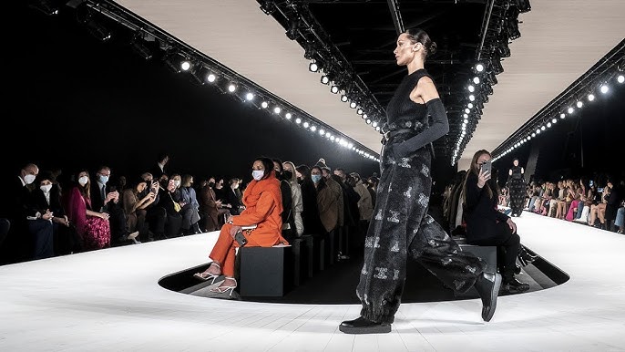 Louis Vuitton Men's AW 2023 Fashion Show with Live Performance by Rosalía