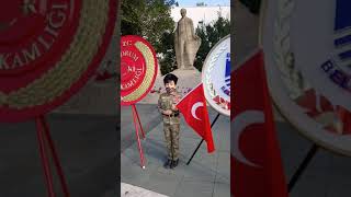 Mustafa Kemaller Ölmez.