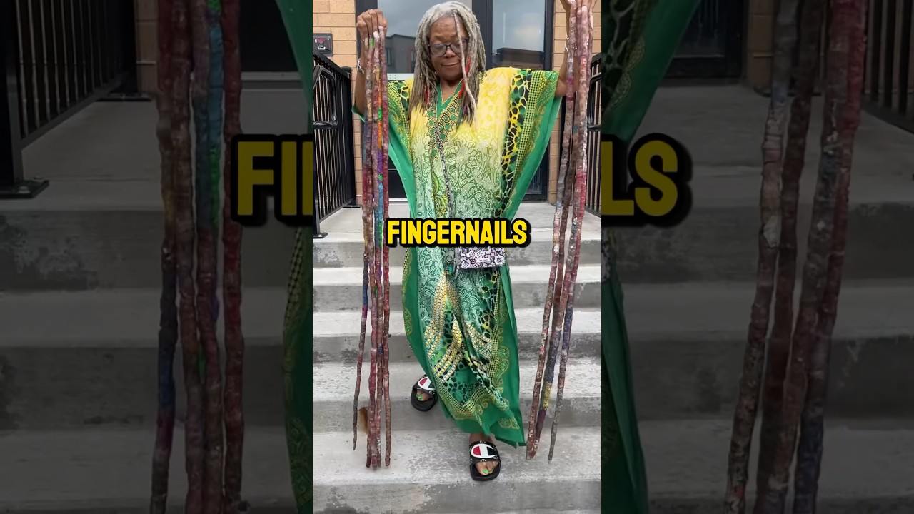 Самые длинные ногти в мире!