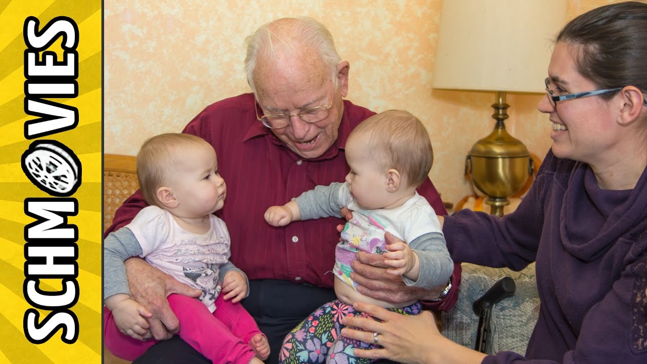 The Twins Meet Their Great-Grandparents! 😍