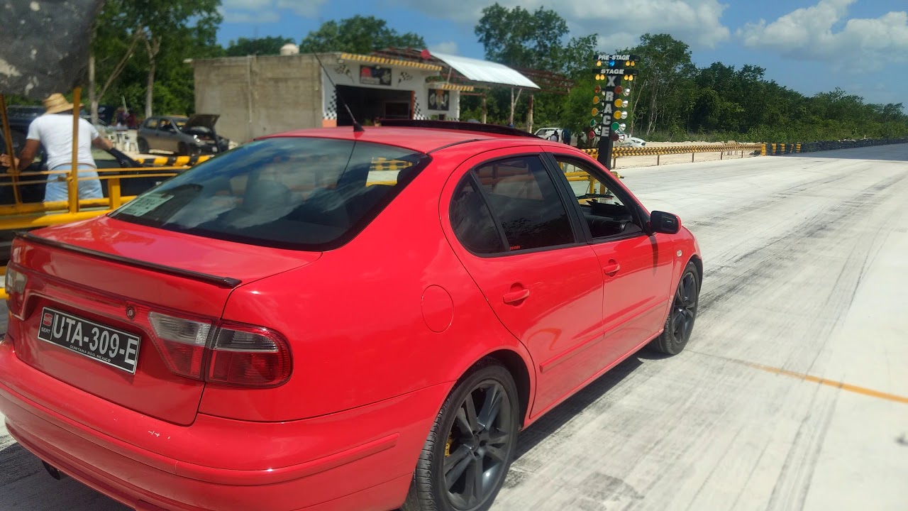 Golf GTI Turbo Vs SEAT Toledo Turbo