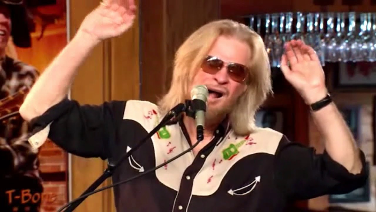 Maneater  , Daryl's Slow Version Aloe Blacc