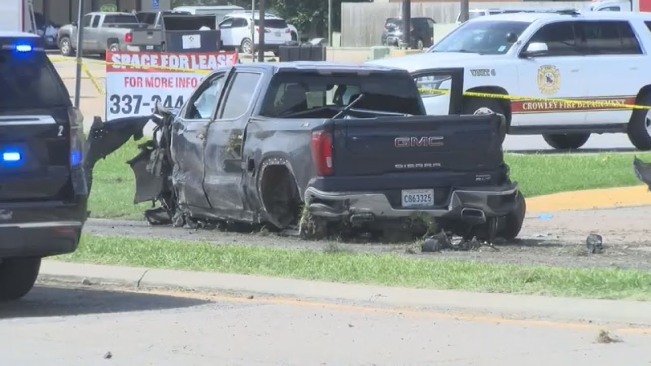 Eunice suspected carjacker shot by police after high-speed chase ends ...