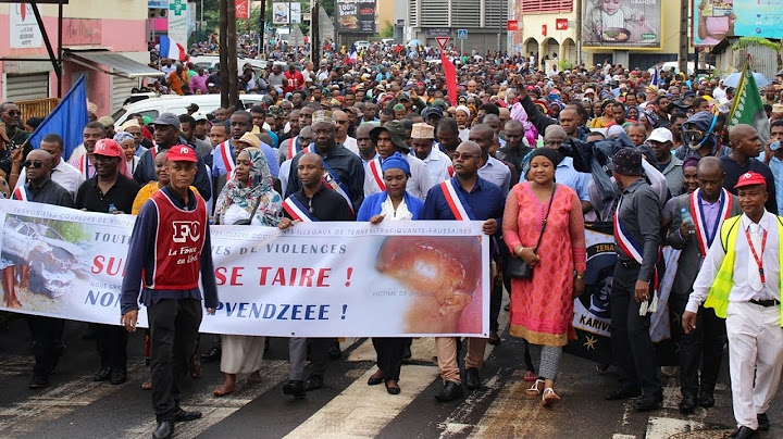 A Mayotte, scepticisme devant la venue ministérielle : "L'Outre-mer, c'est le ministère fourre-tout"