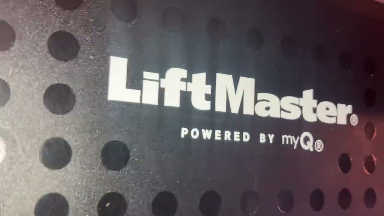 Новый привод для гаражных ворот Chamberlain Liftmaster 2220L с цепным приводом | 630 271 9343