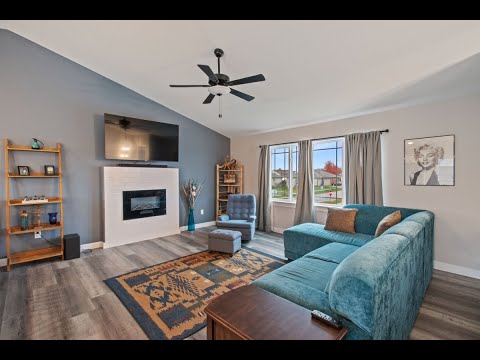 801 Marie Street, Solon, IA home video tour