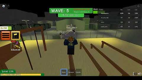 Roblox playing zombie attack (Part 1)