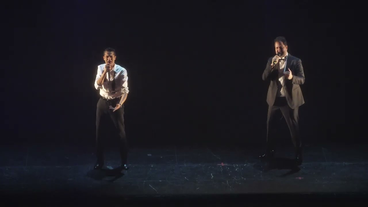 İsmail Hacıoğlu Cem Karaca’nın hologramı ile düet yaptı