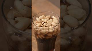 Cola × peanuts collab #trend