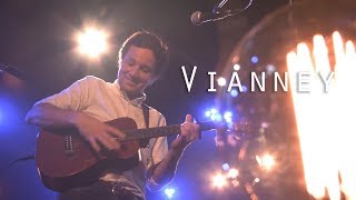 Vianney - Je te deteste - Live @ Le Pont des Artistes