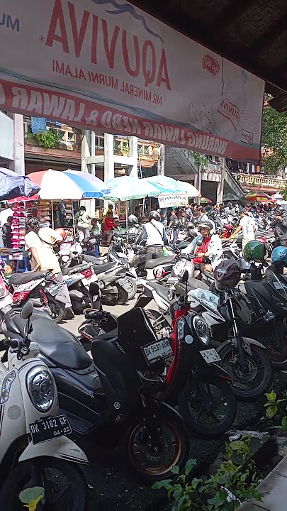 Suasana hr mggu pasar beringkit