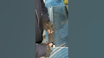 The assembly of the pull-down clamp of the invisible screen window is surprisingly like this!