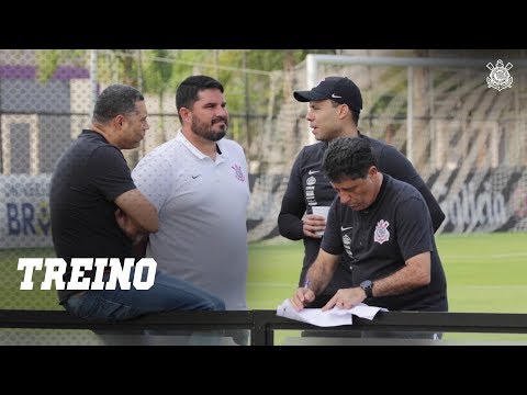 Coletivo com o Sub-20