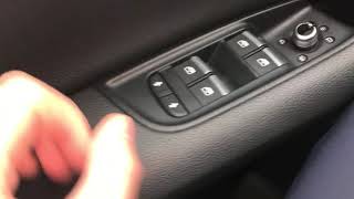 Activating the child locks on the Audi Q7 GK screenshot 4