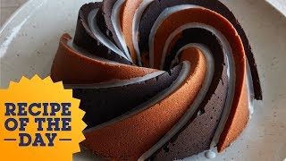 This exquisite cake can be made with very little effort and a bundt
pan! get the recipe:
https://www.foodnetwork.com/recipes/food-network-kitchen/chocolate-v...