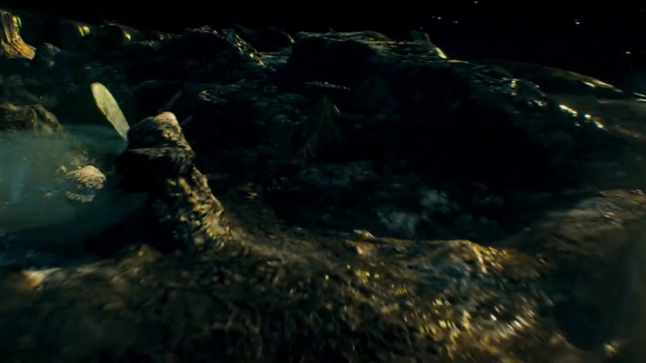 Transformers-1 But Optimus Prime explaining rubiks cube