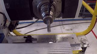 5-Axis Gantry with 3D-Printed Composite Vises