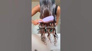 AD my #curls 💚 the #garniermethodforcurls range @garnieruki #7daysofcurls #methodforcurls