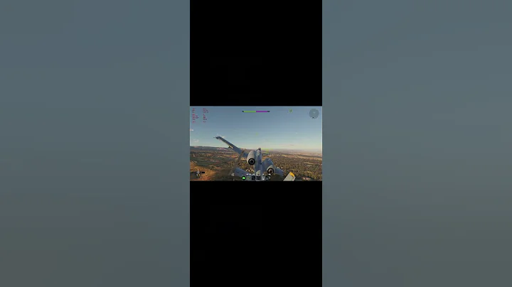 Landing a crippled A-10C #a10 #warthunder  #jets #planes #ps5 #warthundergameplay #a10c