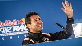 Goulian has found the magic!
» Subscribe to Red Bull Air Race: http://win.gs/SubToAirRace
Everything has clicked into place for Michael Goulian and his team, and as he says himself, they have found the magic. The American sits joint first on the World Championship standings and this weekend returns to the site of his first career win. Here, he and his team talk about the process and how it has been years in the making...
About: The Red Bull Air Race World Championship features the worlds best pilots in a motorsports competition based on speed, precision and skill. Using the fastest, most agile and lightweight racing planes, Red Bull Air Race pilots navigate a low-level aerial race track made up of air filled pylons, flying at speeds reaching 230mph while withstanding forces of up to 10g. The objective is to complete the course, navigating the 65 feet high specially designed inflatable pylons known as Air Gates in the fastest possible time. Red Bull Air Race pilots must pass between the Air Gates in the correct position taking care not to touch them with their wings. The pilots compete for points at each Red Bull Air Race and the one who accumulates the most at the end of the season is crowned Red Bull Air Race World Champion.
» Subscribe to Red Bull Air Race: http://win.gs/SubToAirRace
» Go Inside Air Race: http://win.gs/VisitRedBullAirRace
» Like on Facebook: https://www.facebook.com/redbullairrace
» Follow on Twitter: https://twitter.com/Redbullairrace Goulian has found the magic!