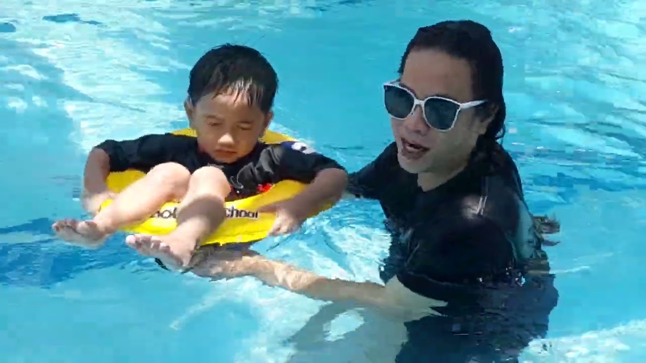 Gallardo clan swimming 2023