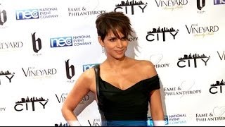 Halle Berry Talks About 'Geriatric Pregnancy' | Splash News TV | Splash News TV