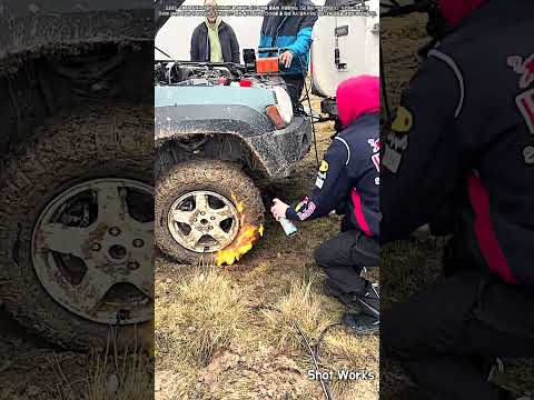 오프로드 험지에서 이탈한 타이어를 현장에서 응급 복구하는 기법 #worker #process #car #maintenance #offroad