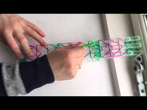 Video: Hvordan Man Laver Et Elastikarmbånd