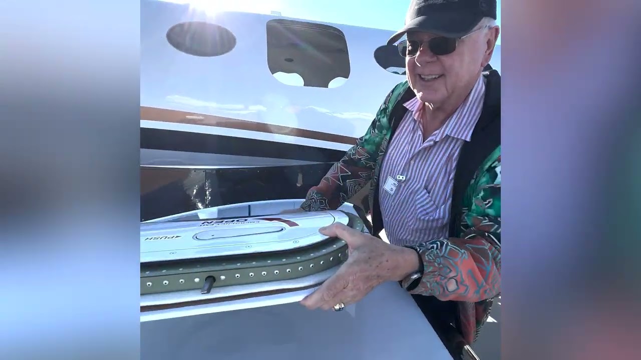 Emergency Exit Test in a Cessna Citation Mustang (CE-510)