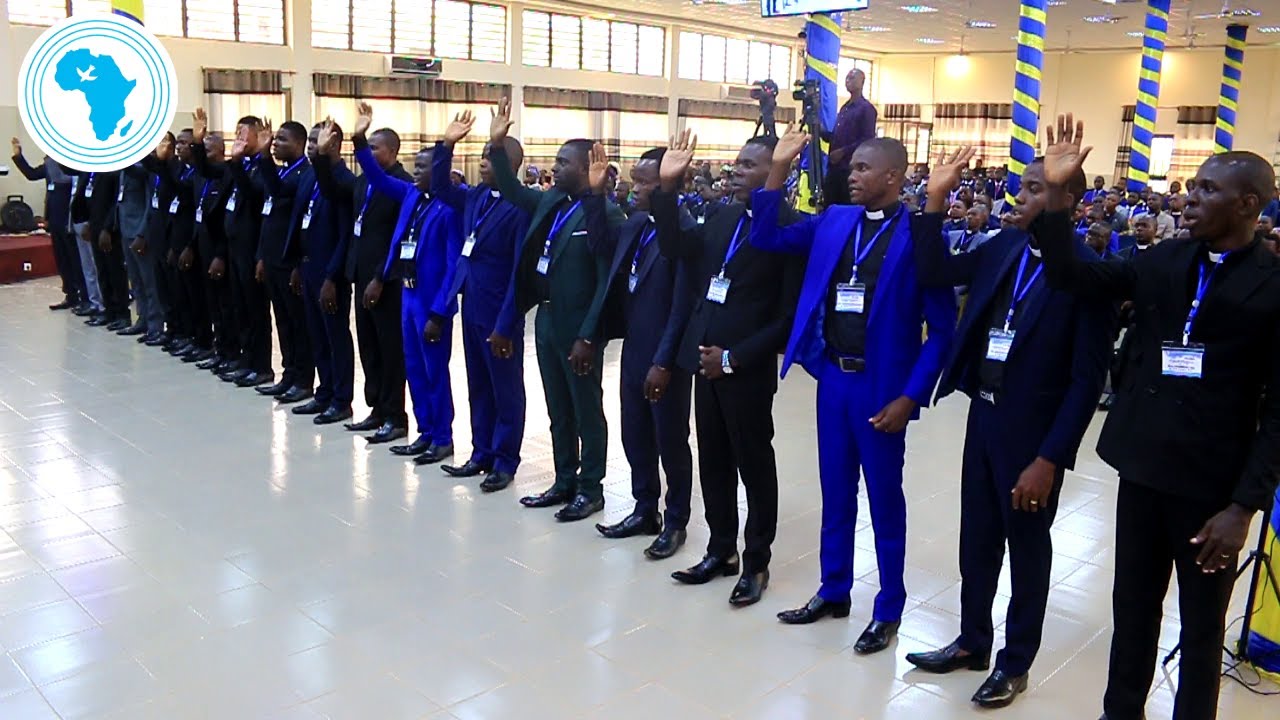 Consécration de pasteurs à la retraite pastorale au CFD-EPT - Mai 2023