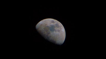 How to photograph a mineral moon