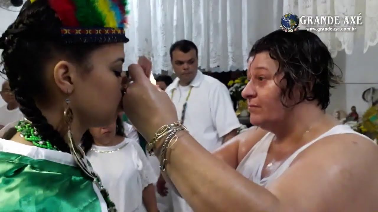 Mãe Marlene de Oxum - Cacicamento na Umbanda - GRANDE AXÉ