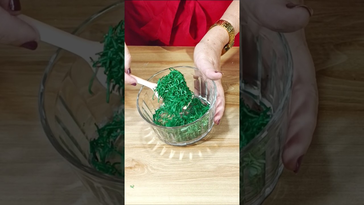 Grama comestível para bolo #confeitaria #dicasdeconfeitaria #receitas #decoraçãodebolo #confeitar