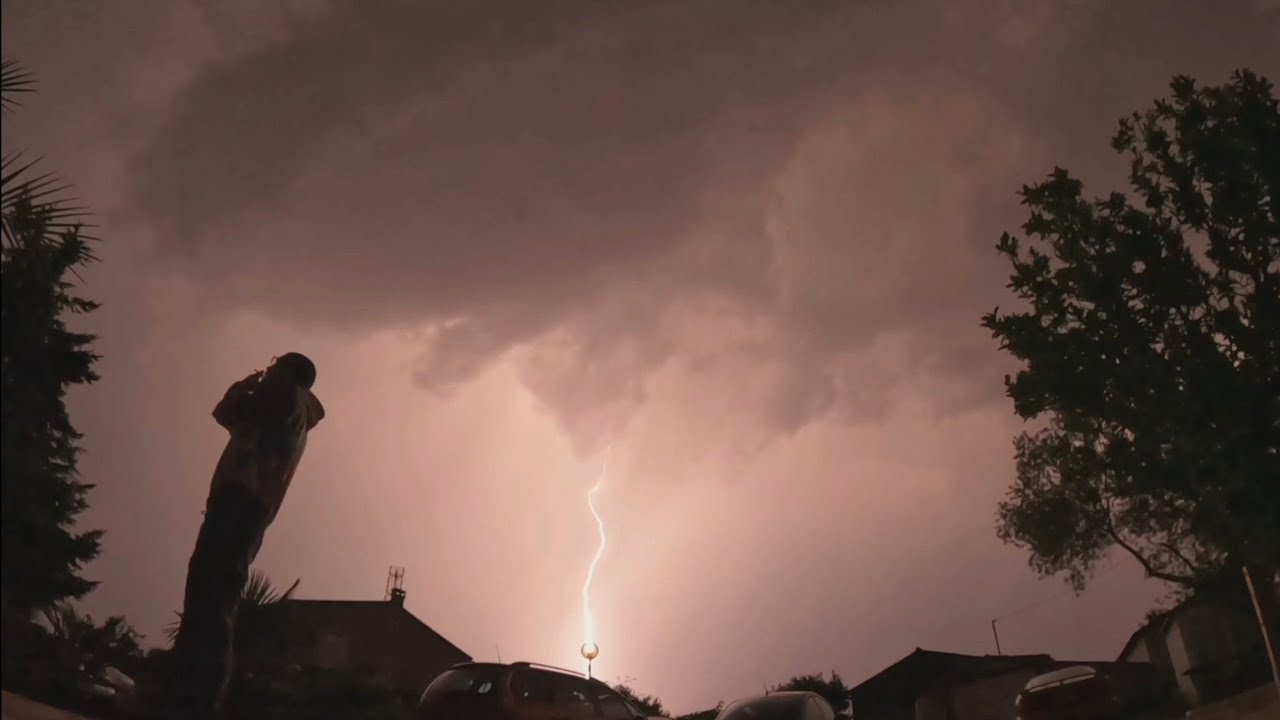 5 ans d'orage accumuler . ( Original et ralenti )