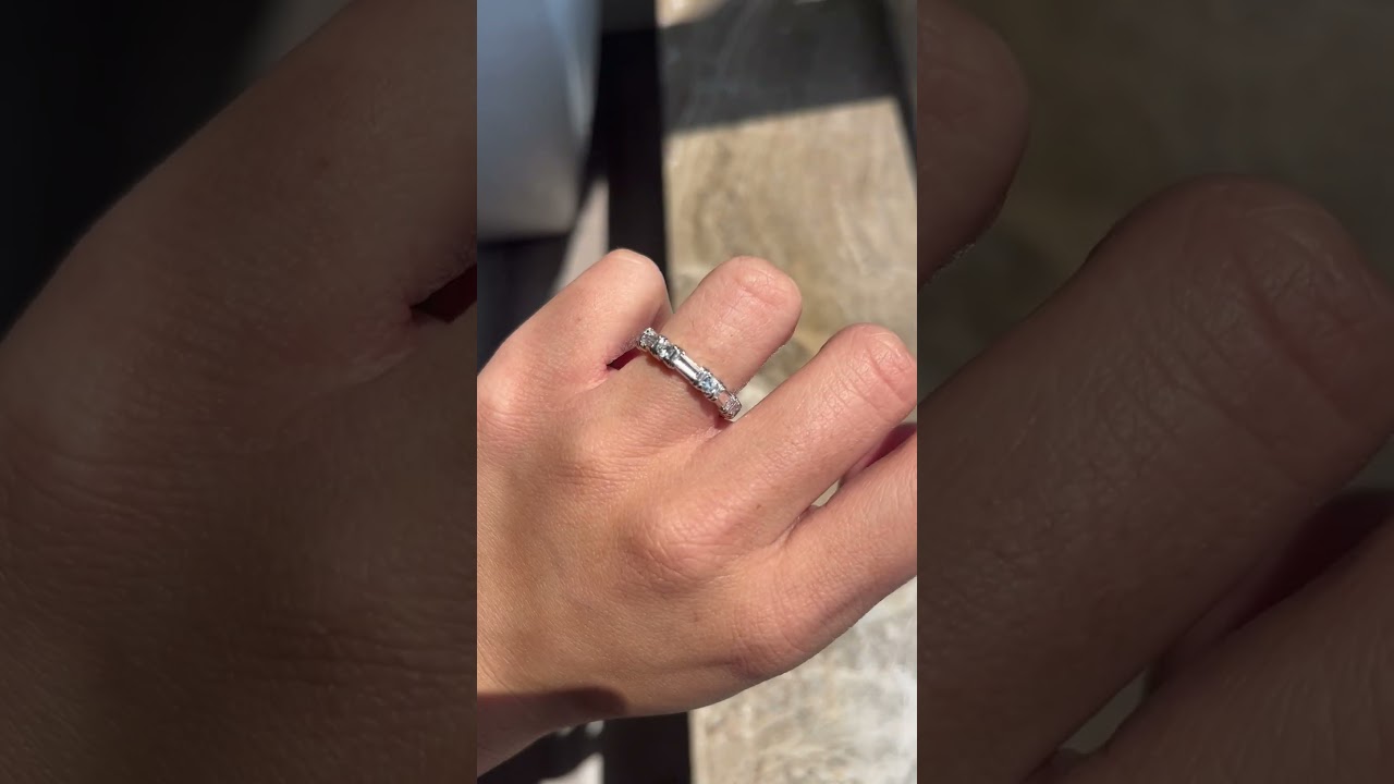 1.80ctw Baguette & Round Cut Diamond Eternity Band