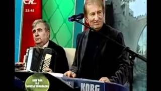 Ati̇lla Yelken:: Aglama Degmez Hayat***Beyoğlunda Gezersi̇nk