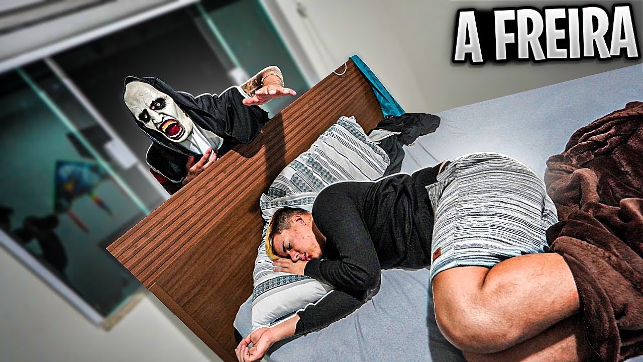 ASSUSTEI TODO MUNDO DORMINDO NA CASA DO LAGO * ela voltou *