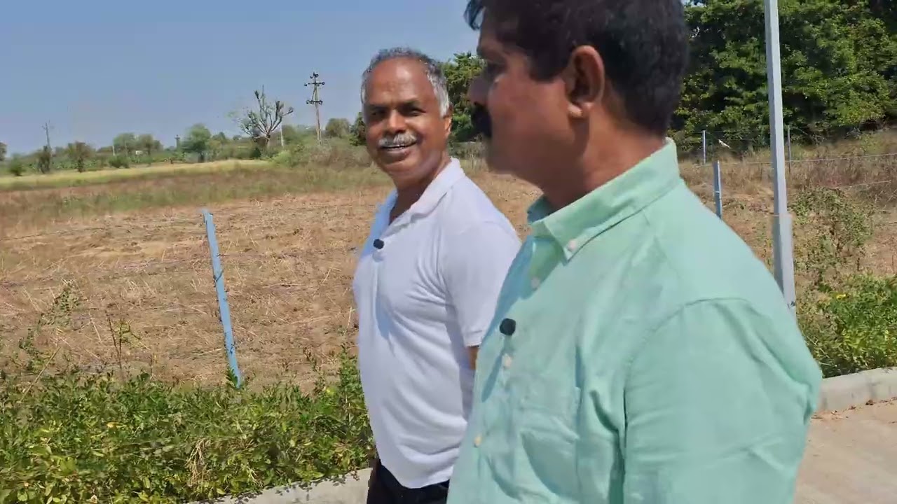 ഗൂജറാത്തിൽ പ്രേമേട്ടനോടൊപ്പം ഷാജി ബ്രോ